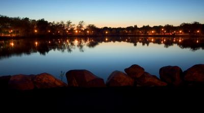 Como Lake at night