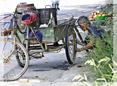 Roadside Maintenance, Near Beijing