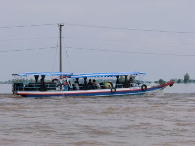 Other tourists also going to Cambodia