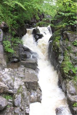 Sychryd Falls high water