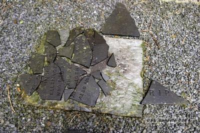 042_Shattered_Grave.jpg
