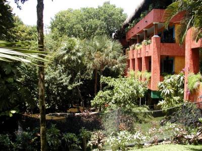 Another view of the back of Quetzal building 27
