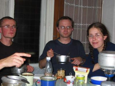 Obiad. Robert, Maciek i Agata.(120-2099_IMG.JPG)