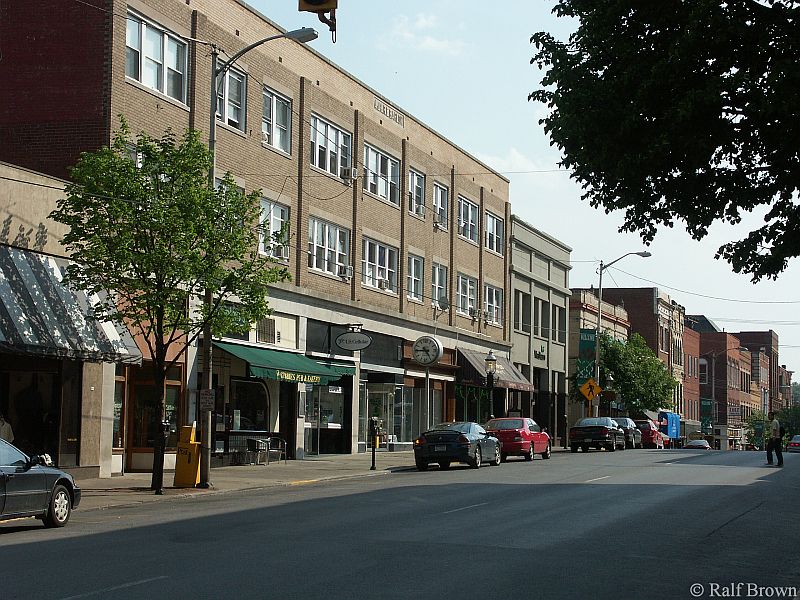 4:41pm - High Street