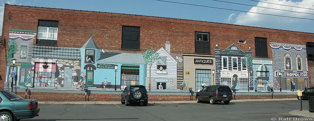 4:37pm - Park in a lot next to a nice mural