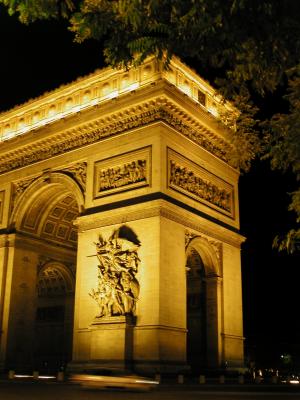 Arc de Triomphe at night