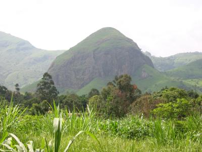 Road from Prespot - outcrop