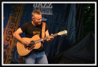 Tommy Emmanuel July 2003