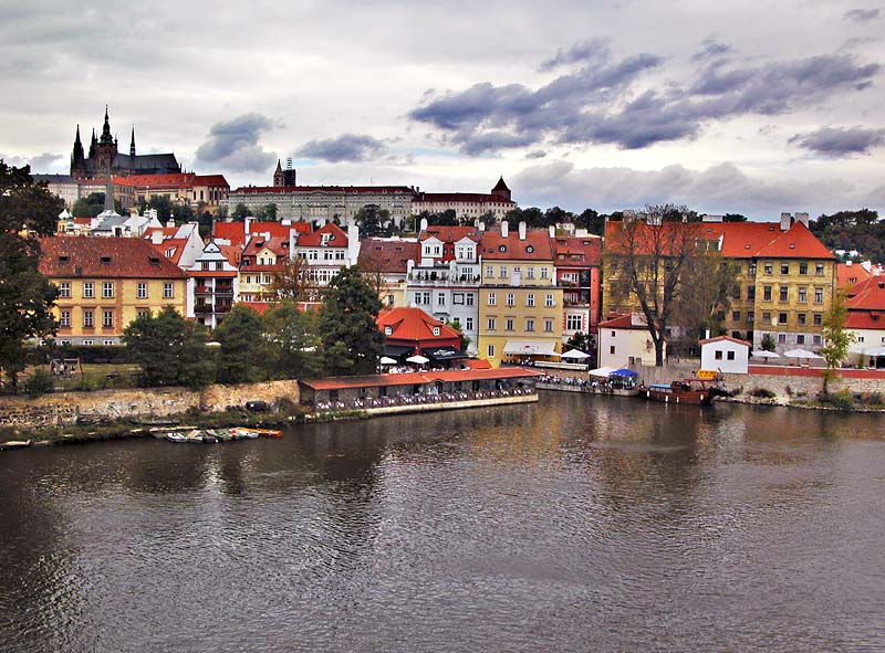 Restaurant on the Vltava