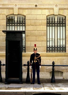 u45/rossb/medium/29575692.ElyseePalace.jpg