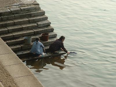 Laundry in the River Li - Guilin