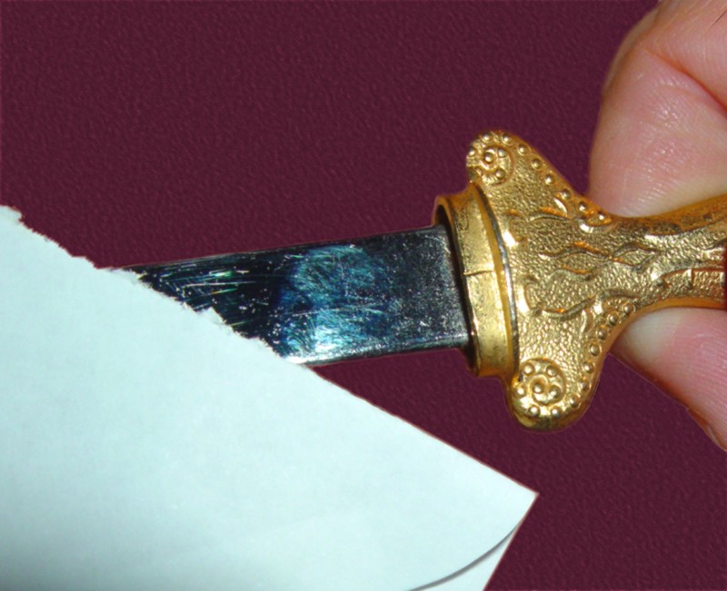 <b>Opening the Mail -modified*</b><br><font size=1>by Ric Skilton</font>
