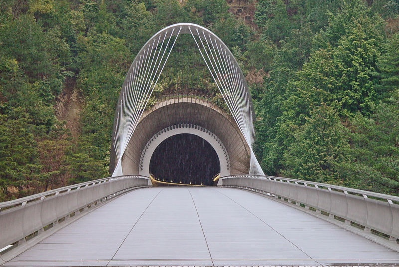 Miho Tunnel Opening.jpg