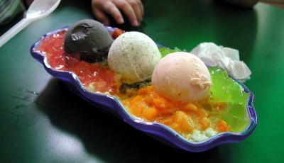 Ice Cream made with Sea food [ܥk-,a & l]