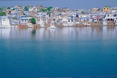 Lake375Pushkar.jpg