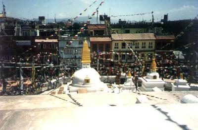 Vista da praa - bairro de refugiados tibetanos
