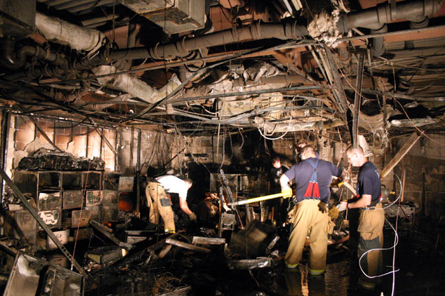 Tampa bay Downs 4 Alarm Fire
