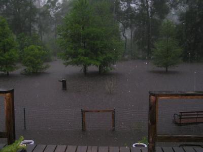 05-17-04 flooding1.jpg