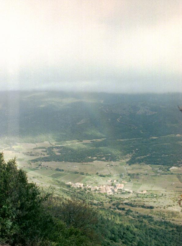 rainbow seen from peyrepertuse