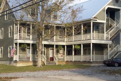 Sep 25, 2004 - Leipers Fork