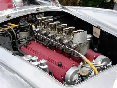 1957 Ferrari TRC (motor)