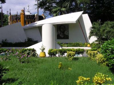 Tomb of Carloss Fonseca