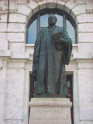 CourtOfAppealsStatueCLSUP.jpg