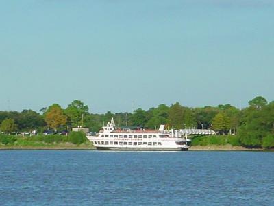AudubonParkTourBoat.jpg