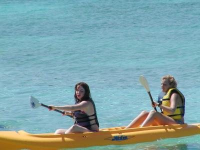 Karyn & Carolyn Kayaking at Sapphire 3
