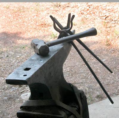 The-Tools_web2.jpg