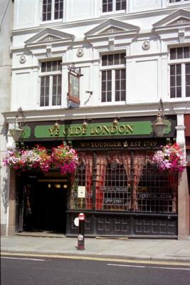 Ye Olde London Pub