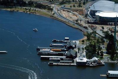 u46/bmcmorrow/medium/35797585.perth129.jpg