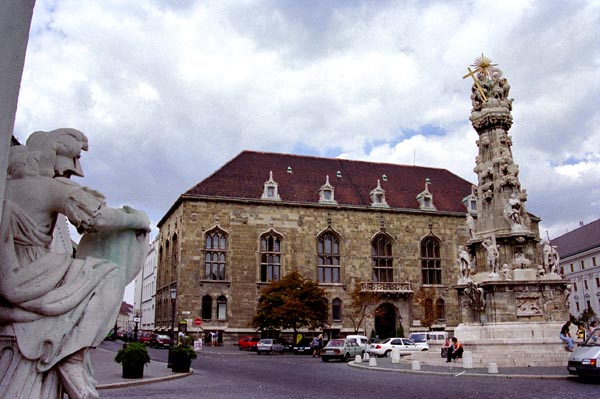 Szentharomsag ter, Buda Castle District