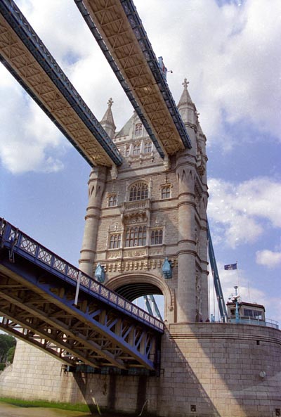 Tower Bridge, competed 1894