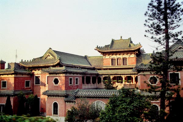 Chinese style mansion on the road to The Peak