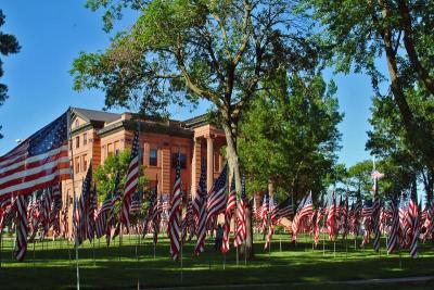 Courthouse on Memorial Day 04