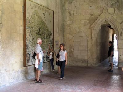 St.-milion: in the cloister