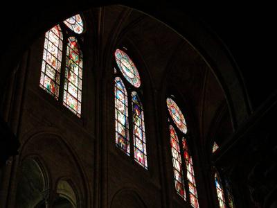 Notre Dame: buttress shadows