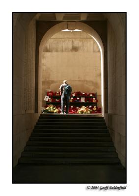 u46/britishbeef/medium/29679940.MeninGateYpres2.jpg