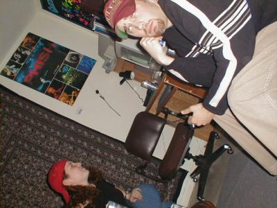 u46/candreae/medium/33922643.ChrisWierd.jpg