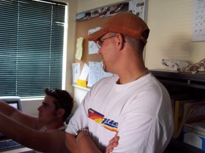 u46/candreae/medium/33926599.ScottSheldonandWalkerJohnsonintheoffice.jpg