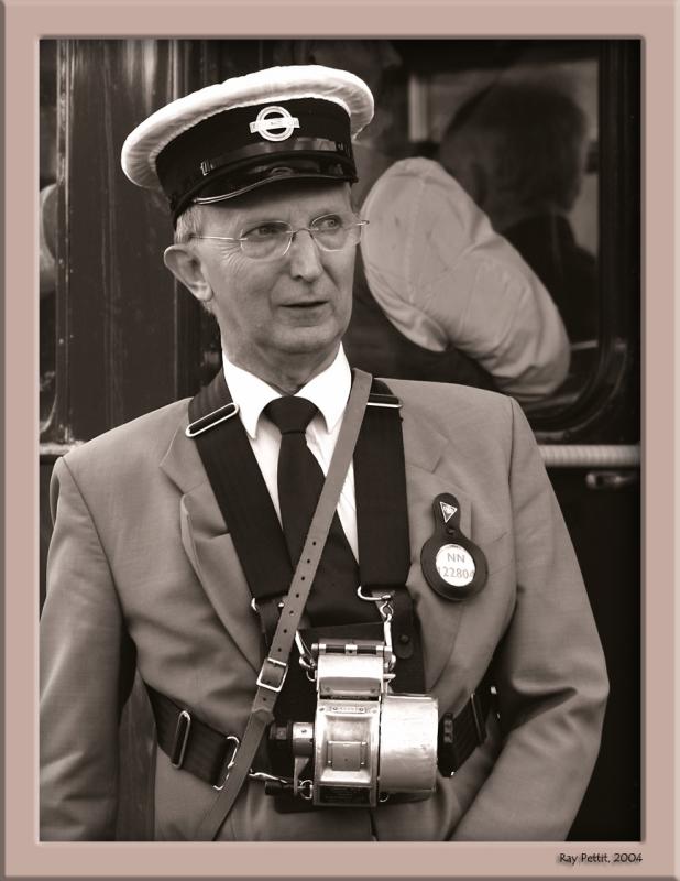 May 30 2004:<br> On the Buses