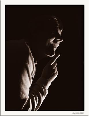 October 22 2004:  Meet Me in the Dark