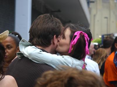 Kiss in the Crowd