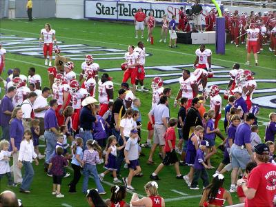 Kids Run the Field