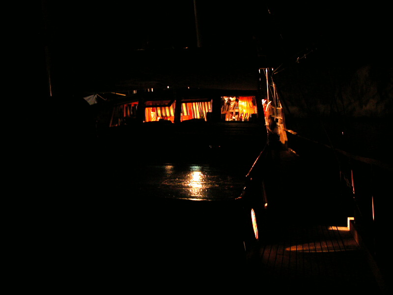 02 Evening photo of boat