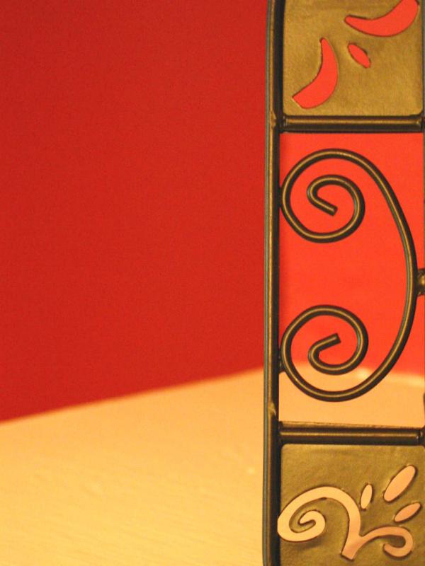 <b>6th Place</b><br><i>A picture frame by Glenn</i>