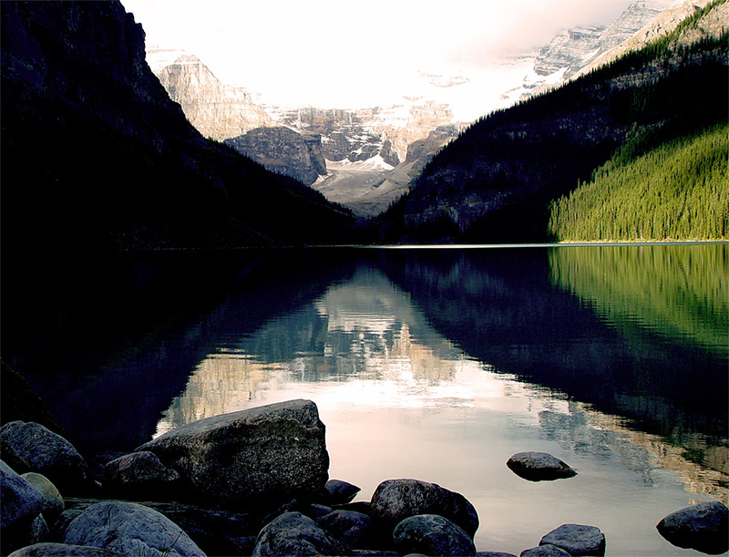 <b>The Lake</b><br><font size = 1>thubleau