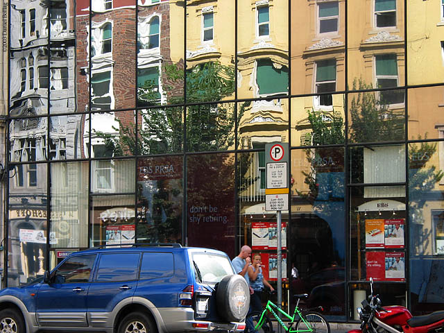 <B>Dublin1</B>*<br><font size = 1>by db.