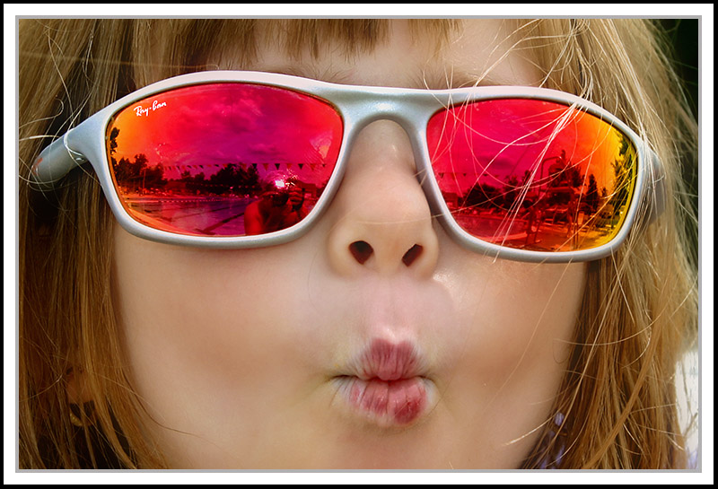 <b>4th Place<br> Smooch</b>